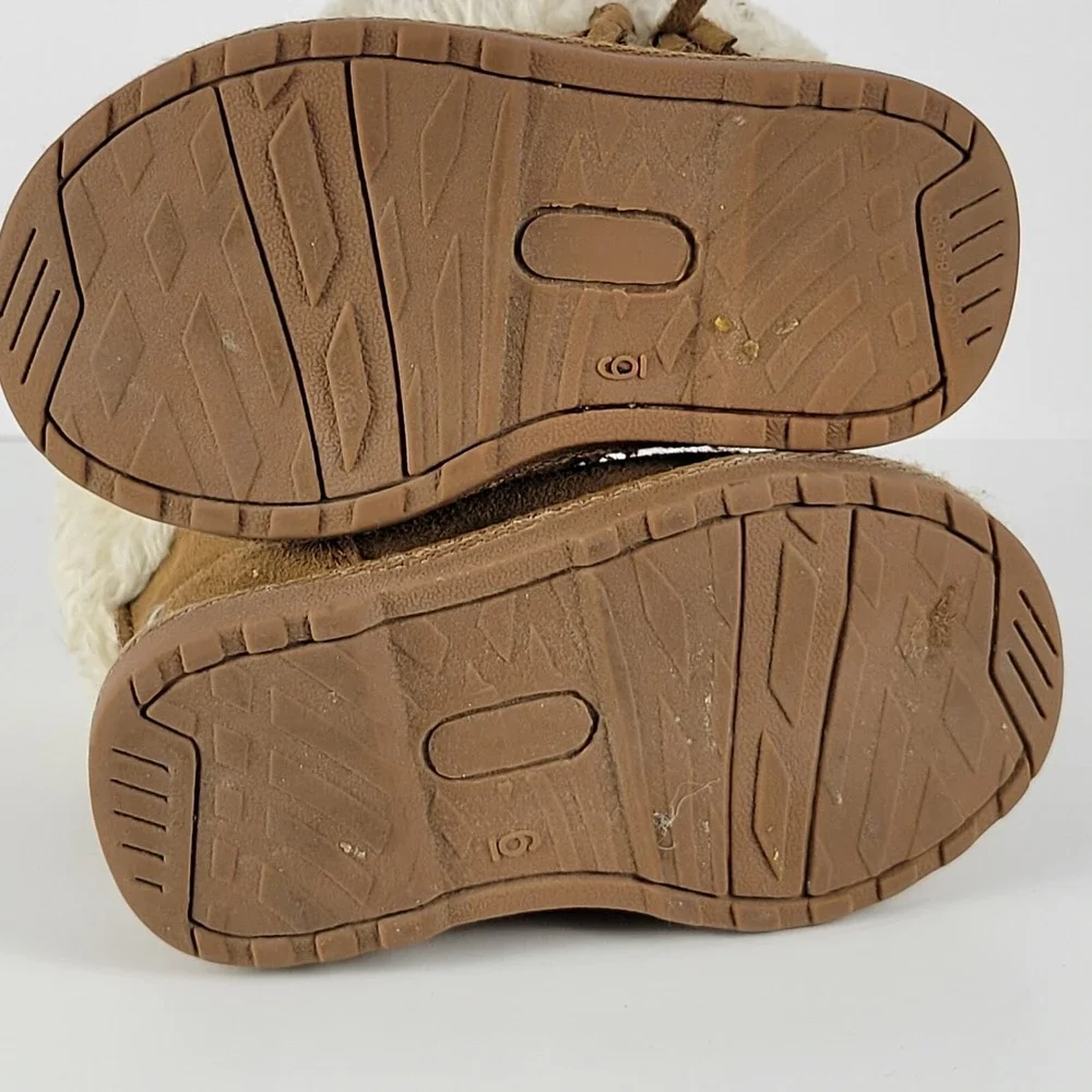 Makalu‎ Suede Moccasins Boots Toddler's Size 6 Brown
